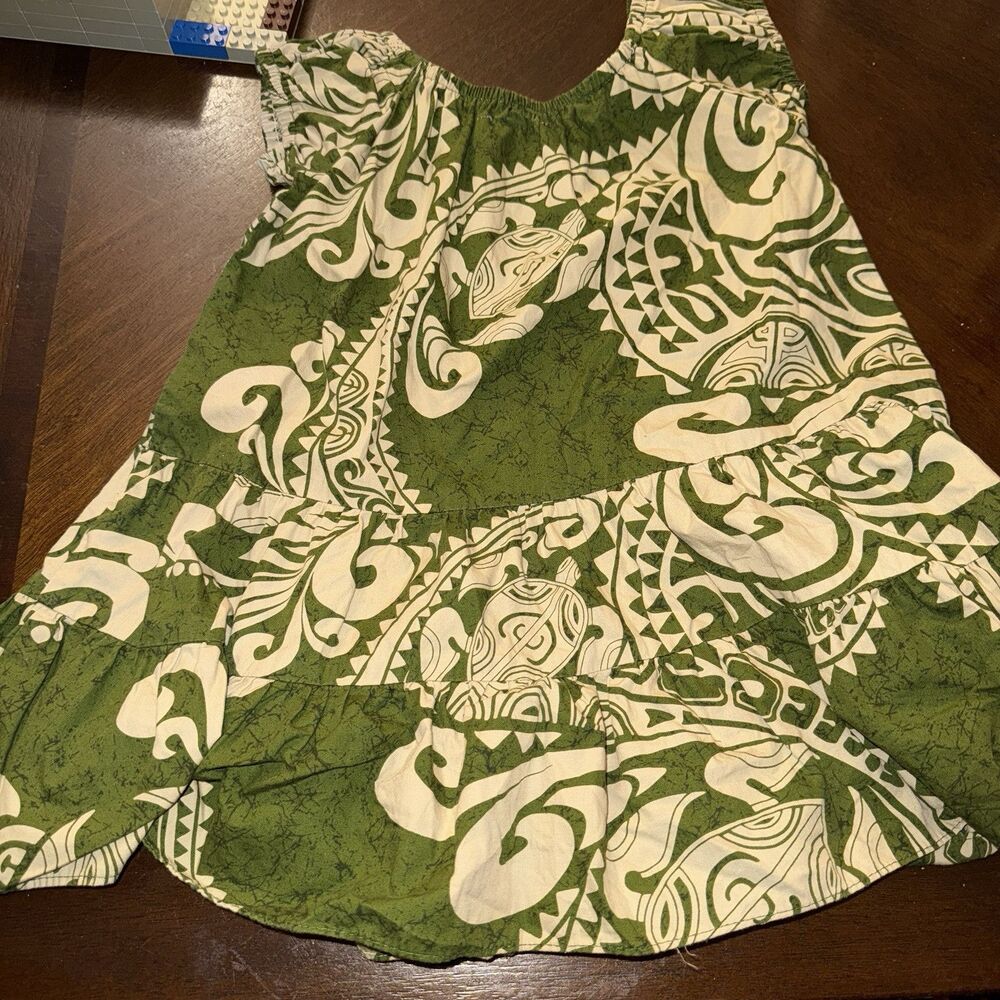Hawaiian Toddler Green Dress Turtle Size 1-2 years